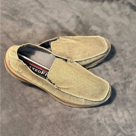 SKETCHERS Men’s Superior Milford Relaxed Fit Slip-On Loafers/Shoes 10.5 - Picture 2 of 13